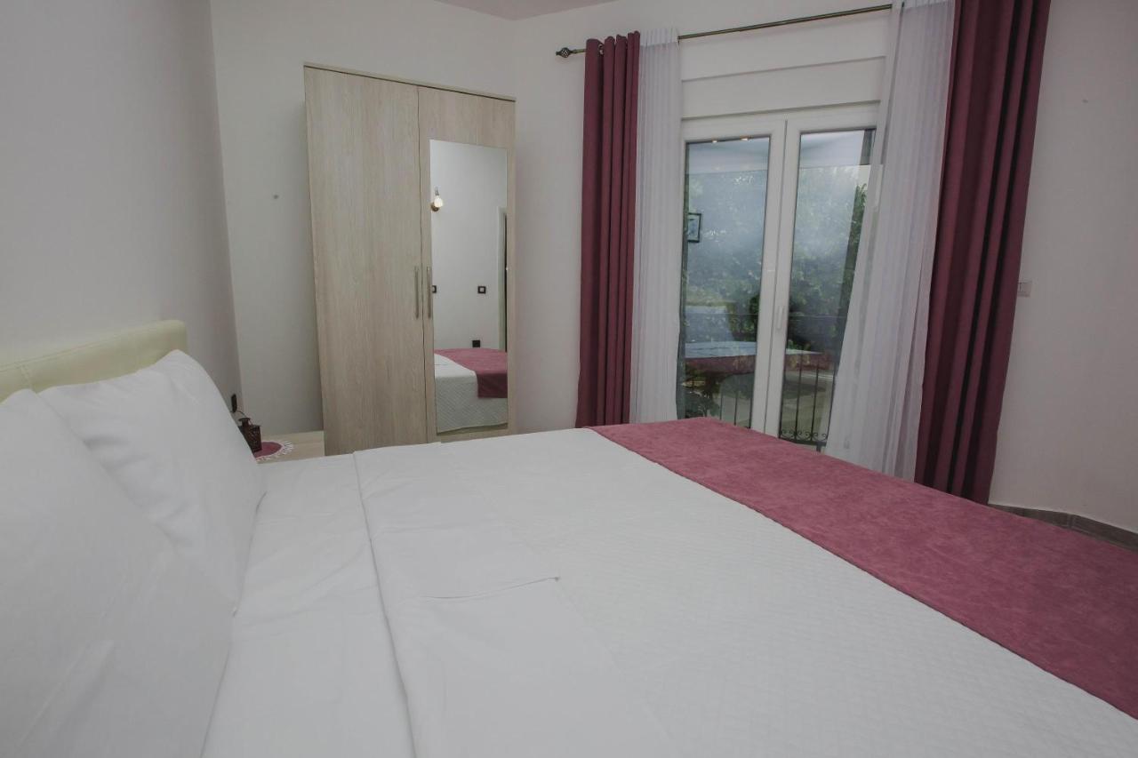 Hotel Dapcevic Cetinje Dış mekan fotoğraf