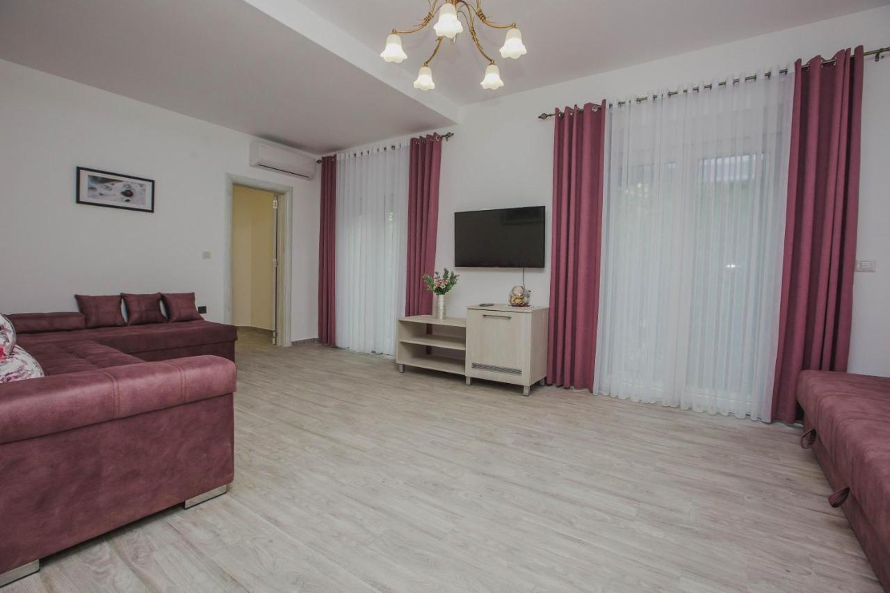 Hotel Dapcevic Cetinje Dış mekan fotoğraf